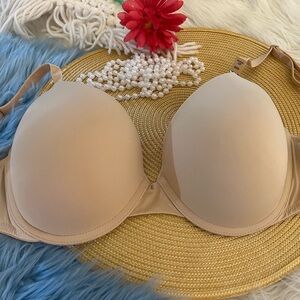 Victoria Secret’s PINK Praline Padded Pushup Wear Everywhere Bra NWT 36D